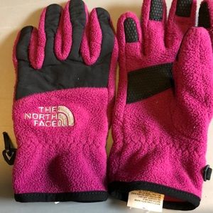 Girls fleece gloved size small